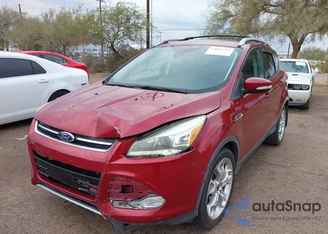 2016 Ford Escape Titanium из США, поврежденный, VIN 1FMCU0J96GUB99780